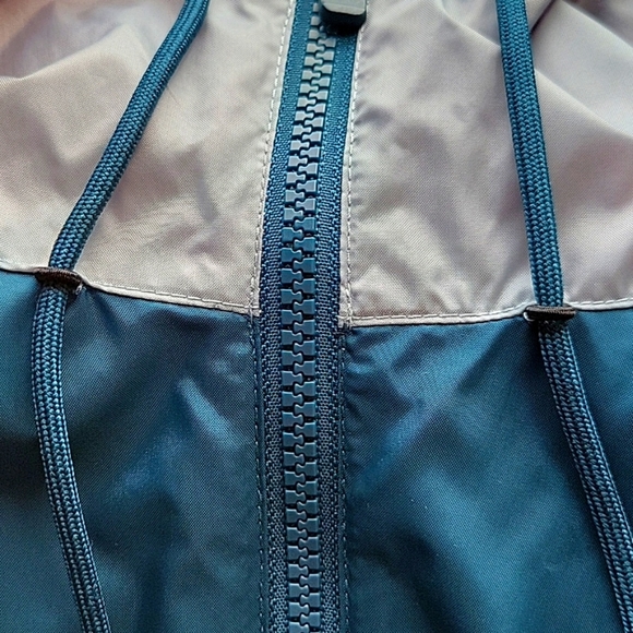 Nike Hooded Windrunner Windbreaker Green Size Medium - Picture 13 of 14